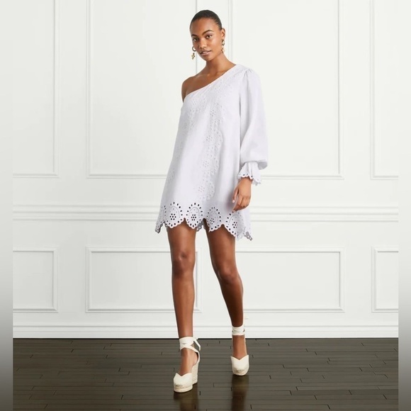 HILL HOUSE The Mila Dress In In White Eyelet Linen - Picture 2 of 5